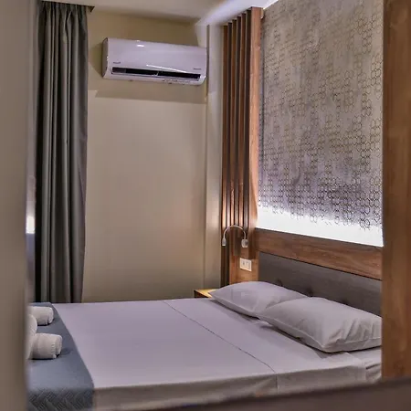 Del Mar 'adults Only' Hotel
